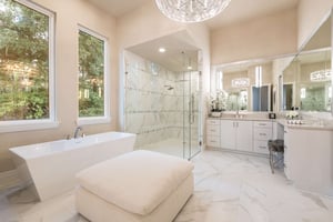 Tesoro-Master-Bath